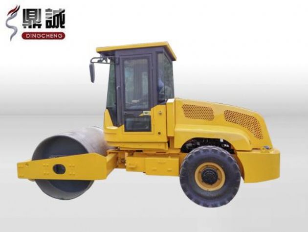 點擊查看詳細信息<br>標題：6噸單鋼輪振動壓路機 閱讀次數：13417