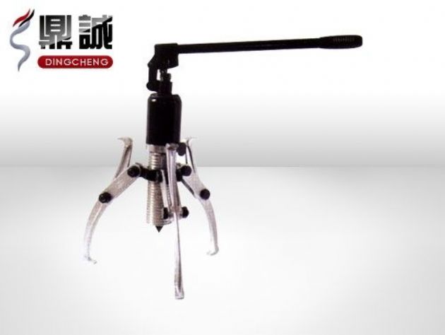 點擊查看詳細信息<br>標題：整體式液壓拉馬 閱讀次數(shù)：4921