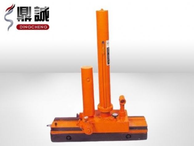 點(diǎn)擊查看詳細(xì)信息<br>標(biāo)題：機(jī)車落軌復(fù)位機(jī) 閱讀次數(shù)：4882